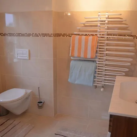 شقة Zum Alten Pfarrhaus - *